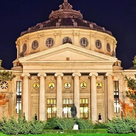 Chic Old Center - Ivo19