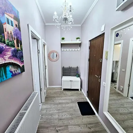 Chic Old Center - Ivo19 Appartamento *