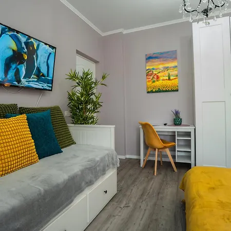 Chic Old Center - Ivo19 Apartment Bukarest