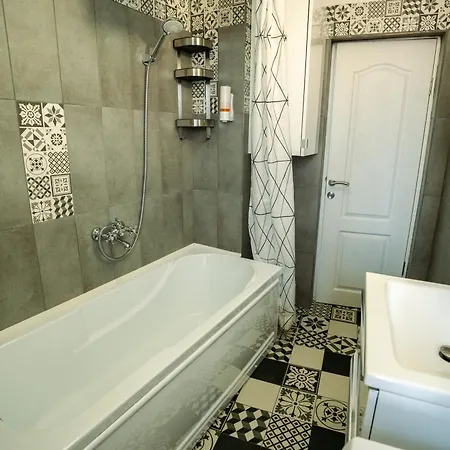 Chic Old Center - Ivo19 شقة بوخارست