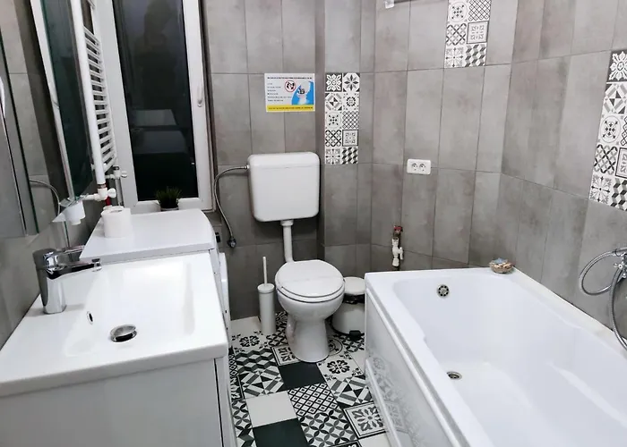 Chic Old Center - Ivo19 Apartmán