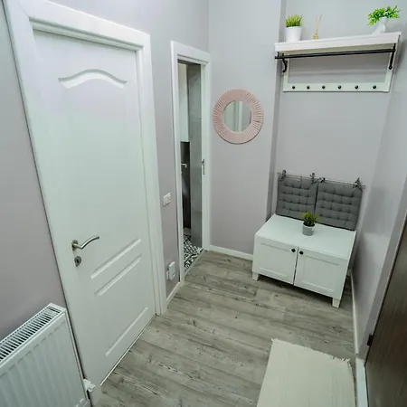 Chic Old Center - Ivo19 아파트 *