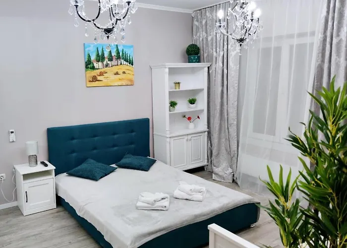 Апартаменти Chic Old Center - Ivo19 *