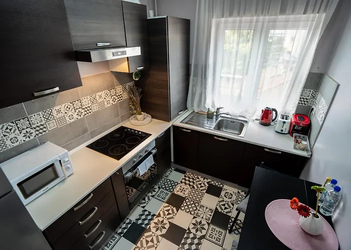 Chic Old Center - Ivo19 Apartament *