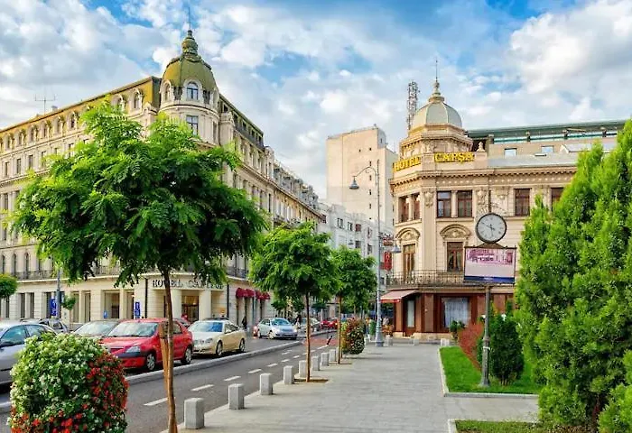 Апартаменти Chic Old Center - Ivo19 *