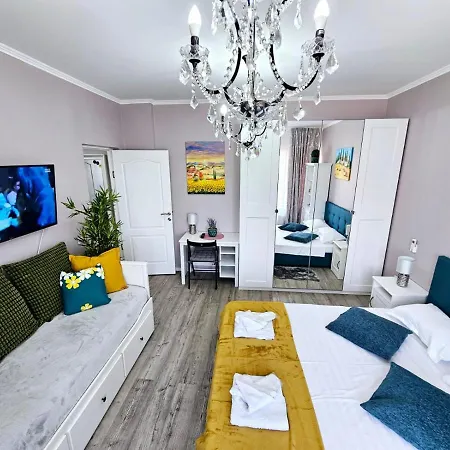 Chic Old Center - Ivo19 Apartment Bucharest