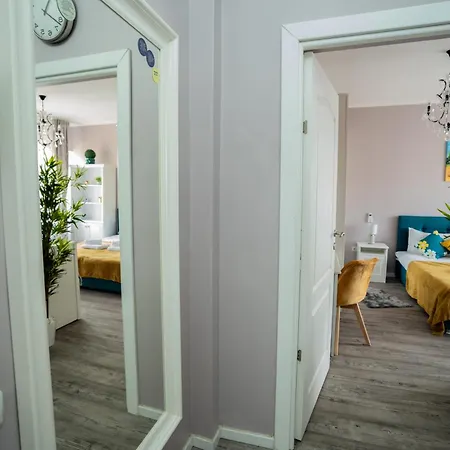 Chic Old Center - Ivo19 Apartment *